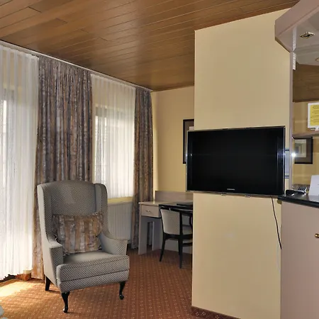 Hotel Zum Backer 3*
