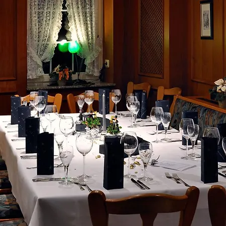 Zum Backer Hotel 3*