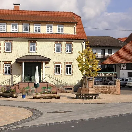 Отель Zum Baecker Udenhain