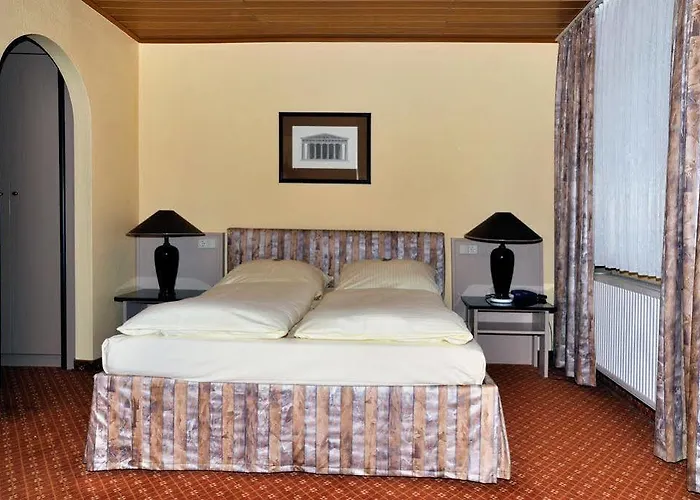 Hotel Zum Baecker 3*